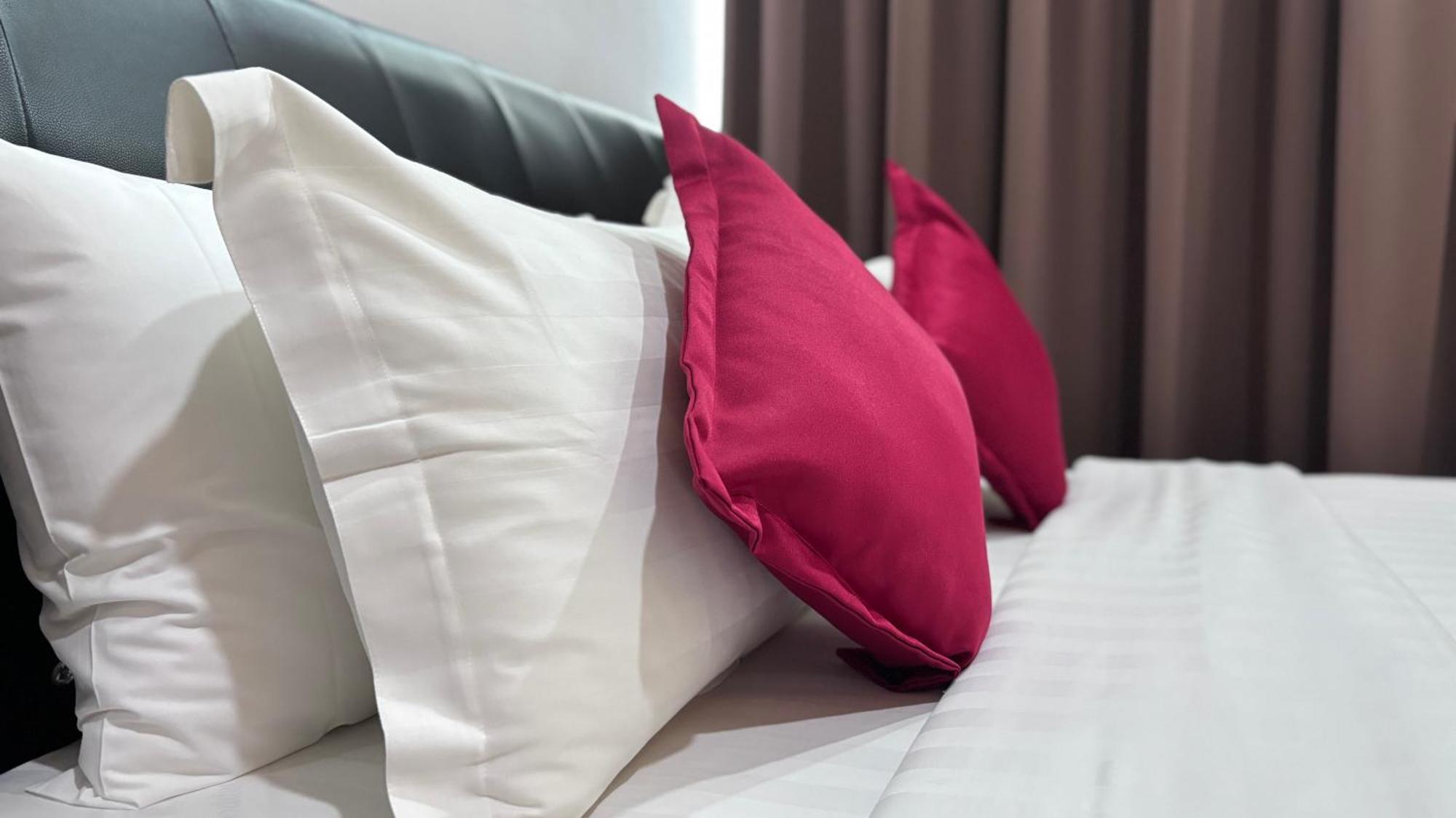 โอโย 886 Ada โฮเต็ล แอนด์ อพาร์ตเมนต์ Hotel กัวลาตรังกานู ภายนอก รูปภาพ